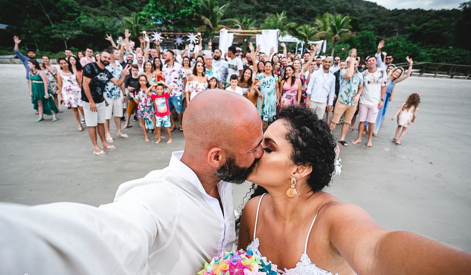 O casamento de Valdecir e Letícia em Ilha do Mel, Paraná