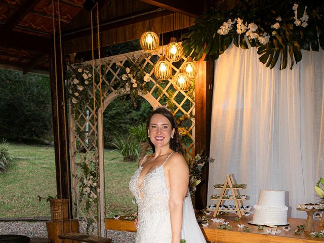 O casamento de Diego e Gabriele em Joinville, Santa Catarina 21