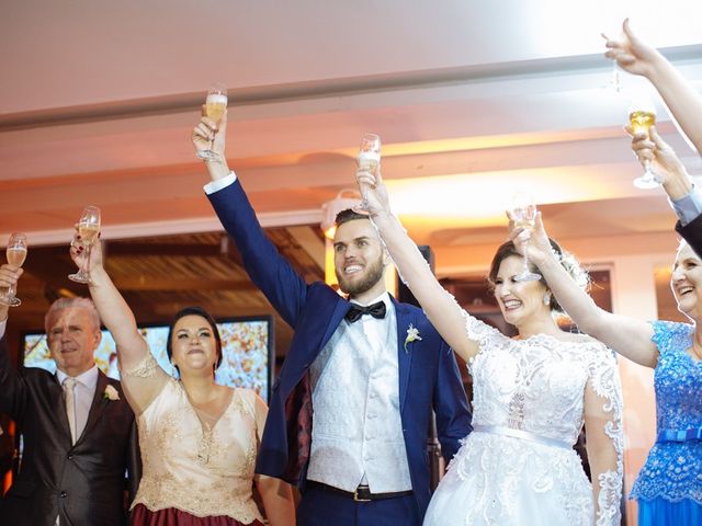 O casamento de Bruno e Milena em Curitiba, Paraná 142