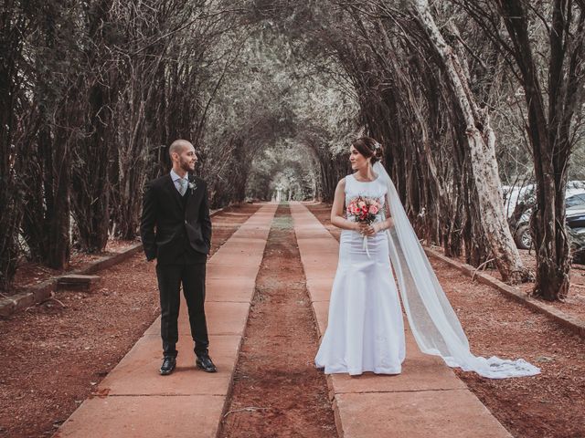 O casamento de Gabriel e Brisa em Foz do Iguaçu, Paraná 126