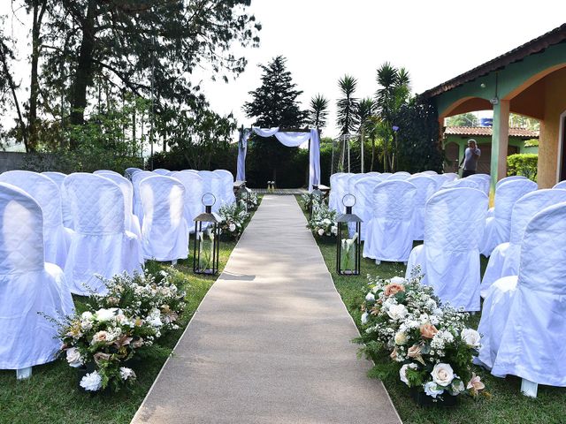 O casamento de Lucas e Dayana em Cotia, São Paulo Estado 2