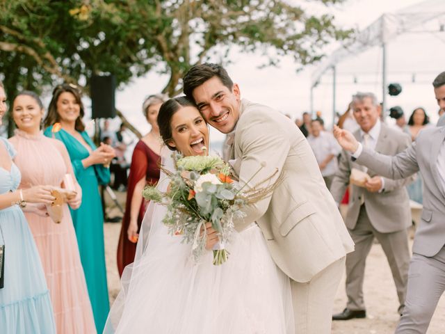 O casamento de Diego e Paola em Governador Celso Ramos, Santa Catarina 2