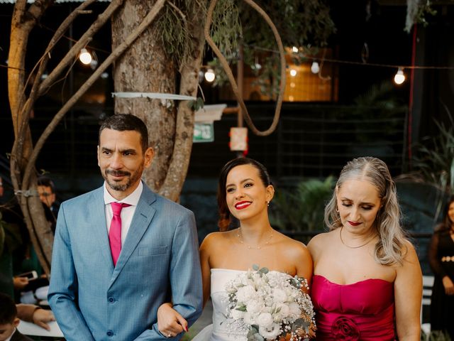 O casamento de Victória e Leonardo em Porto Alegre, Rio Grande do Sul 18