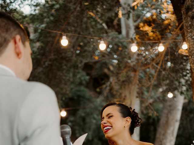 O casamento de Victória e Leonardo em Porto Alegre, Rio Grande do Sul 32