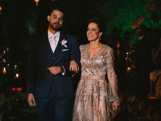 O casamento de Guilherme e Cristiane em Belo Horizonte, Minas Gerais 65