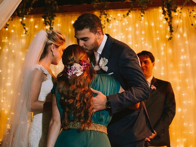 O casamento de Guilherme e Cristiane em Belo Horizonte, Minas Gerais 90