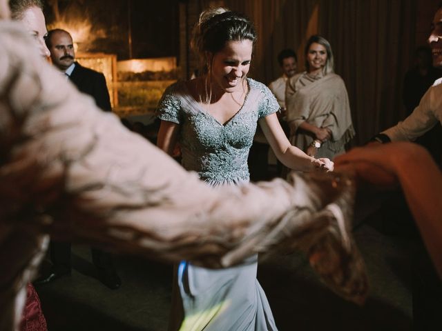 O casamento de Guilherme e Cristiane em Belo Horizonte, Minas Gerais 163