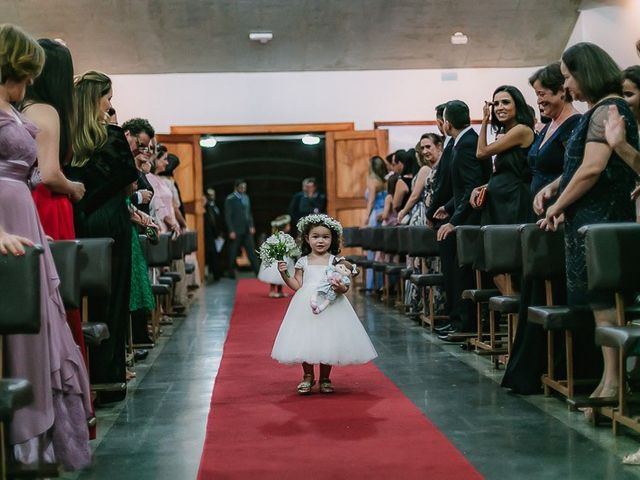 O casamento de Gustavo e Gabriela em Belo Horizonte, Minas Gerais 30