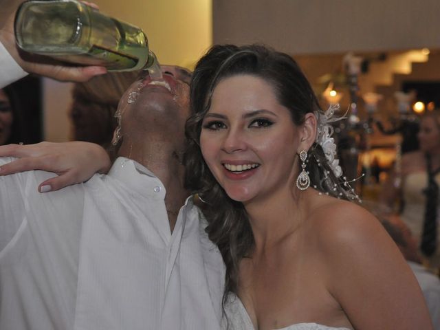 O casamento de Fábio e Renata Bruna em Taguatinga, Distrito Federal 159