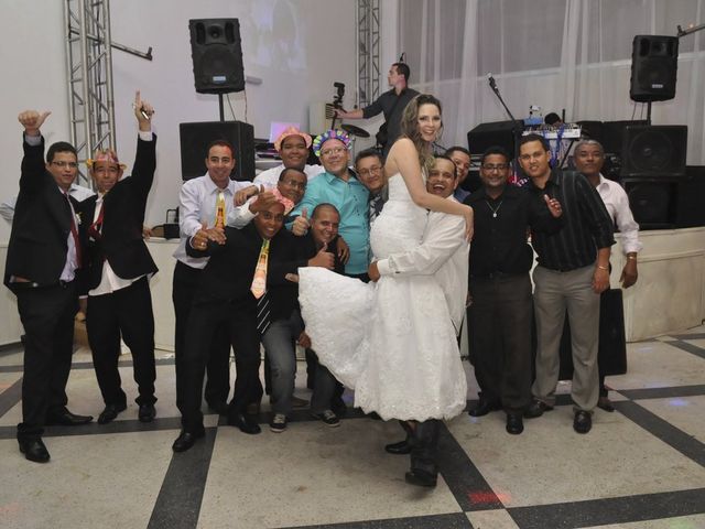 O casamento de Fábio e Renata Bruna em Taguatinga, Distrito Federal 164