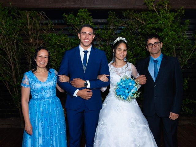 O casamento de Rogério e Midian em Cuiabá, Mato Grosso 28