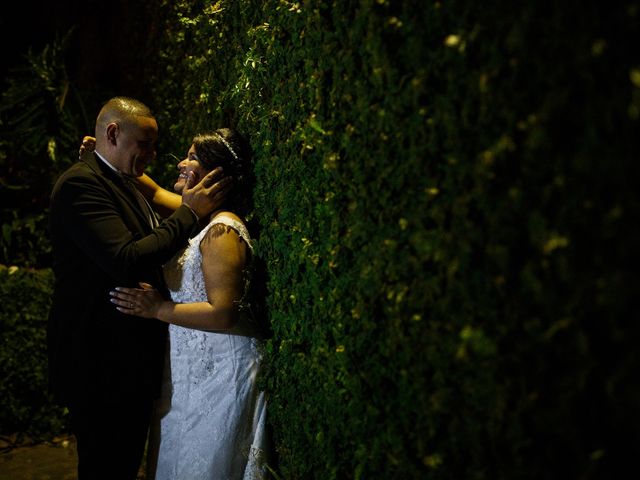 O casamento de Leandro e Maria em Embu, São Paulo 35