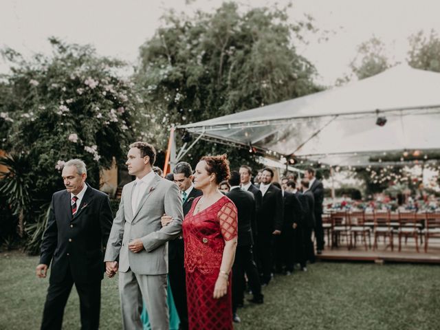 O casamento de Carlos e Thaís em Pelotas, Rio Grande do Sul 17