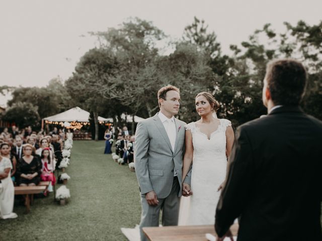 O casamento de Carlos e Thaís em Pelotas, Rio Grande do Sul 23