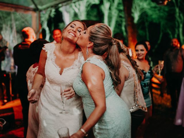 O casamento de Carlos e Thaís em Pelotas, Rio Grande do Sul 54