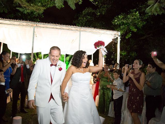 O casamento de Jeremy e Regina em Recife, Pernambuco 10