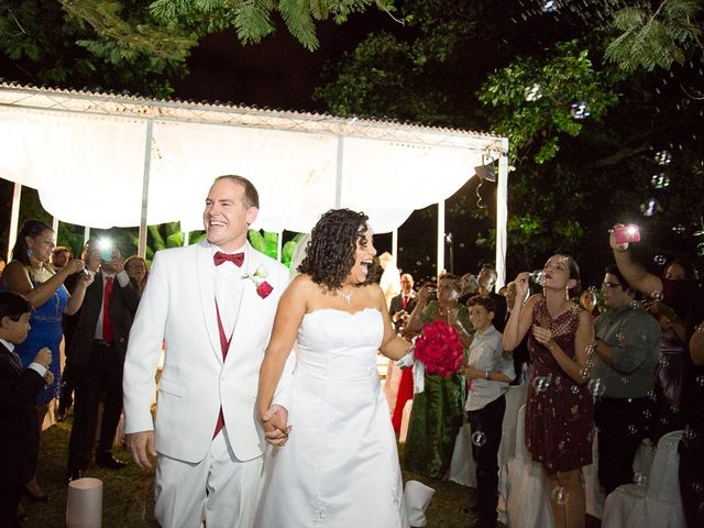 O casamento de Jeremy e Regina em Recife, Pernambuco 11