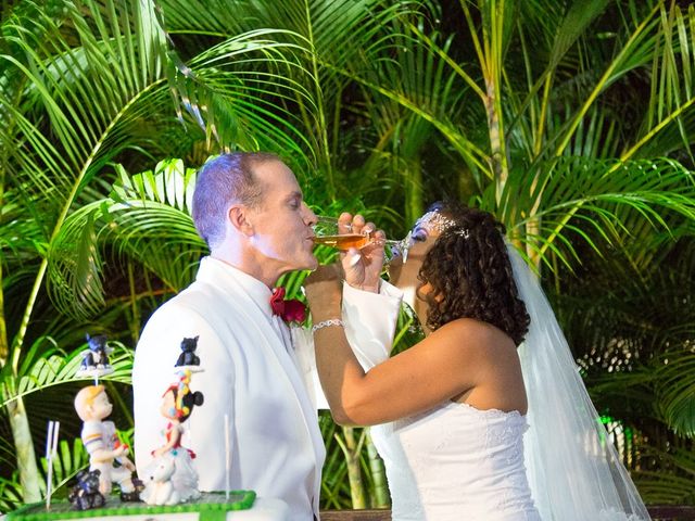 O casamento de Jeremy e Regina em Recife, Pernambuco 17