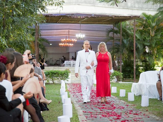 O casamento de Jeremy e Regina em Recife, Pernambuco 91