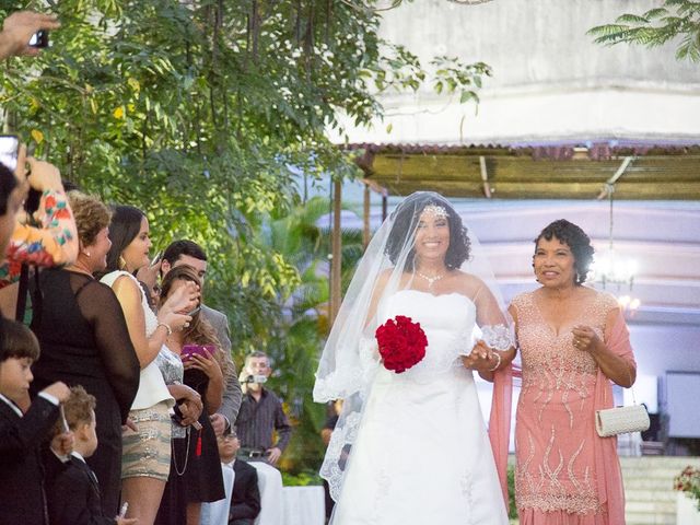O casamento de Jeremy e Regina em Recife, Pernambuco 107
