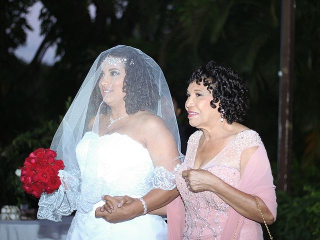 O casamento de Jeremy e Regina em Recife, Pernambuco 178