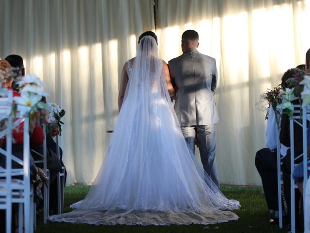 O casamento de Kevin e Thamires em Uberlândia, Minas Gerais 22