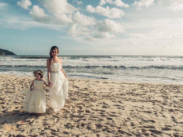 O casamento de Célio  e Simone  em Maresias, São Paulo Estado 42