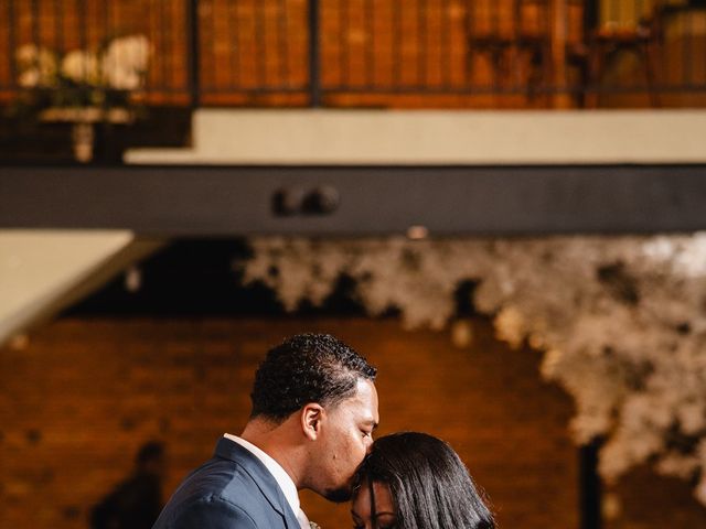 O casamento de Felipe e Daniele em Duque de Caxias, Rio de Janeiro 32