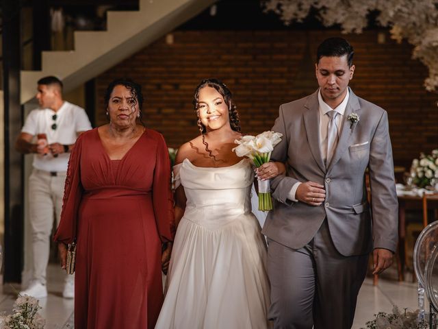 O casamento de Felipe e Daniele em Duque de Caxias, Rio de Janeiro 35