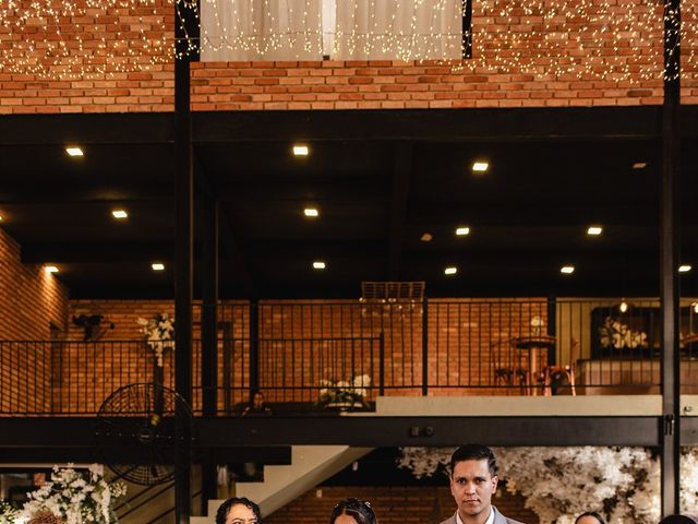 O casamento de Felipe e Daniele em Duque de Caxias, Rio de Janeiro 36