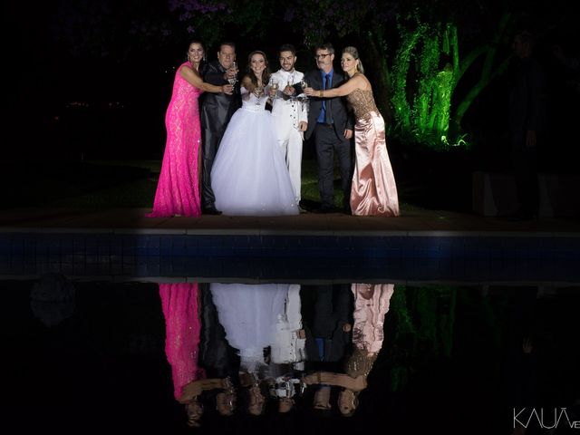 O casamento de Maycon e Patricia  em Cascavel, Paraná 16