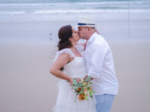 O casamento de Paulo e Josiele em Bombinhas, Santa Catarina 22