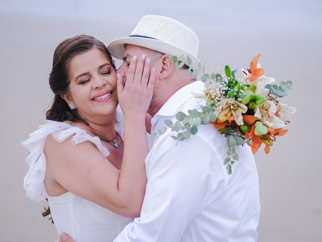 O casamento de Paulo e Josiele em Bombinhas, Santa Catarina 25