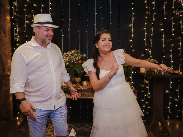 O casamento de Paulo e Josiele em Bombinhas, Santa Catarina 32