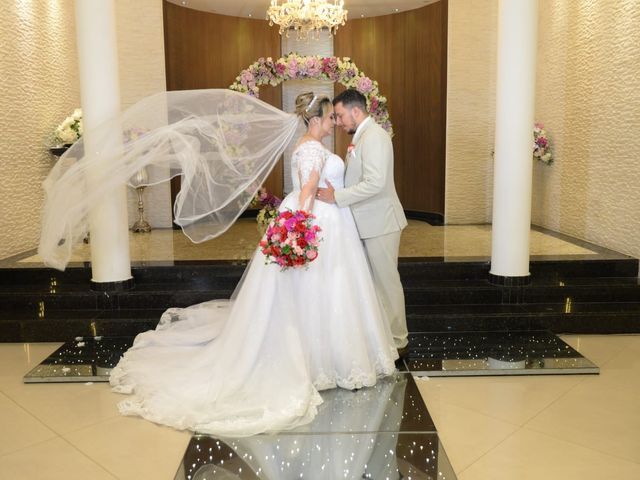 O casamento de Jonatha e Elaine em Aricanduva, São Paulo 19