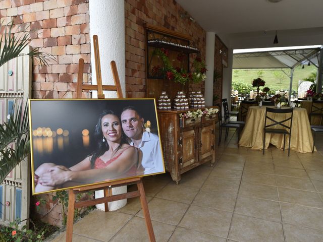 O casamento de Rodrigo e Fernanda em Betim, Minas Gerais 16