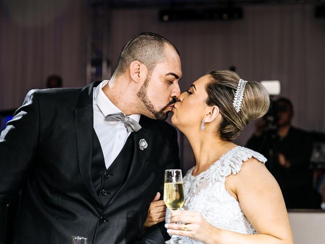 O casamento de Cleiton e Fernanda em Campo do Meio, Minas Gerais 101