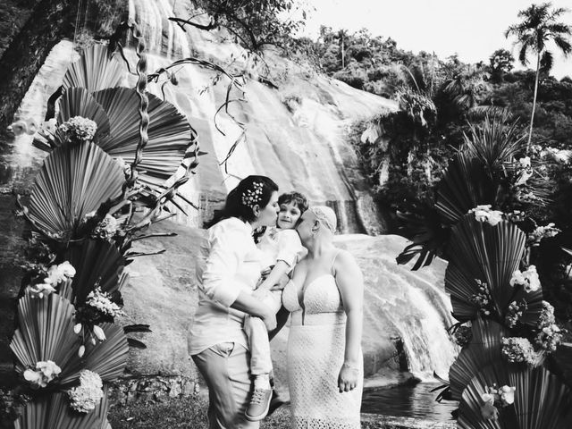 O casamento de Ariane  e Joice  em Ilhabela, São Paulo Estado 13