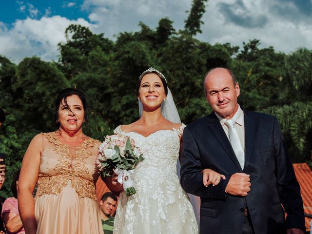 O casamento de Cleber e Amanda em Belo Horizonte, Minas Gerais 35