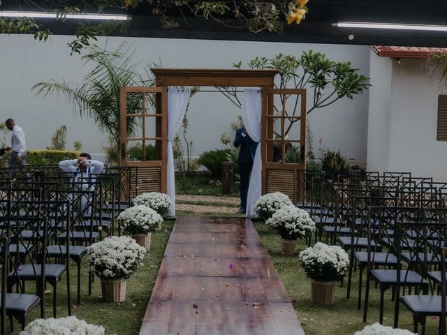 O casamento de Weslei  e Jessica  em Betim, Minas Gerais 17