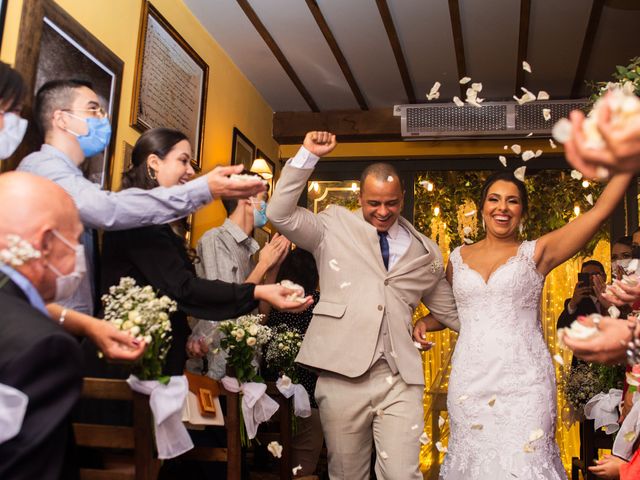 O casamento de Rafael e Camila em Tatuapé, São Paulo 42