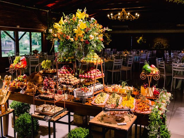 O casamento de Fábio e Luiza em Porto Alegre, Rio Grande do Sul 35
