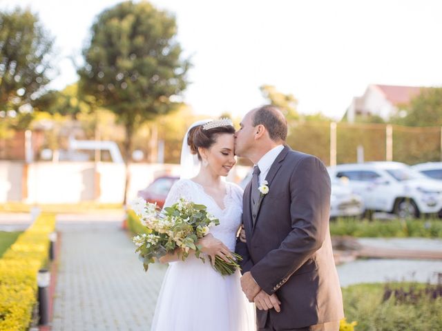 O casamento de Lucas e Melissa em Curitiba, Paraná 36