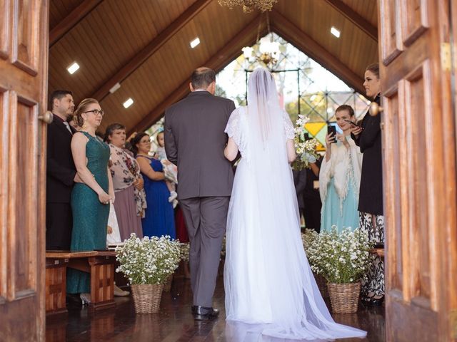 O casamento de Lucas e Melissa em Curitiba, Paraná 39