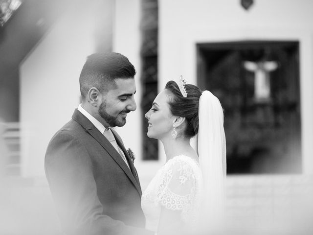 O casamento de Lucas e Melissa em Curitiba, Paraná 63