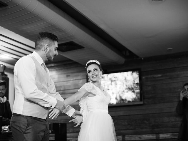 O casamento de Lucas e Melissa em Curitiba, Paraná 101