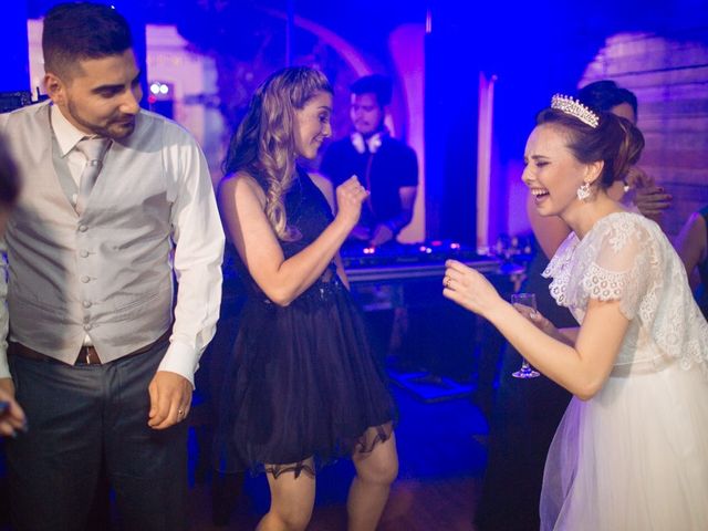 O casamento de Lucas e Melissa em Curitiba, Paraná 107