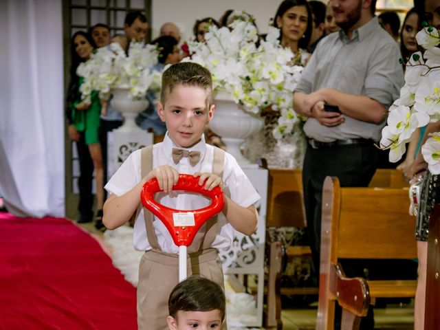O casamento de Junior e Rosinha em Juranda, Paraná 18