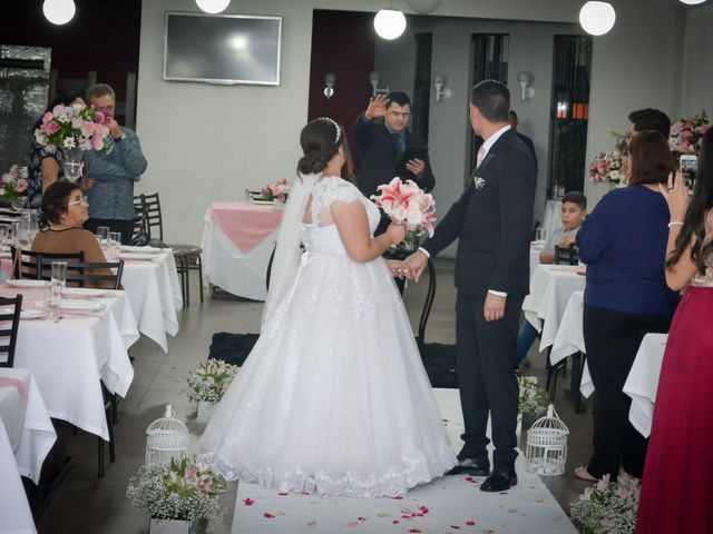 O casamento de Jeferson e Jéssica em Fazenda Rio Grande, Paraná 28