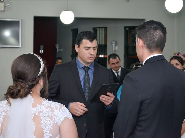 O casamento de Jeferson e Jéssica em Fazenda Rio Grande, Paraná 30